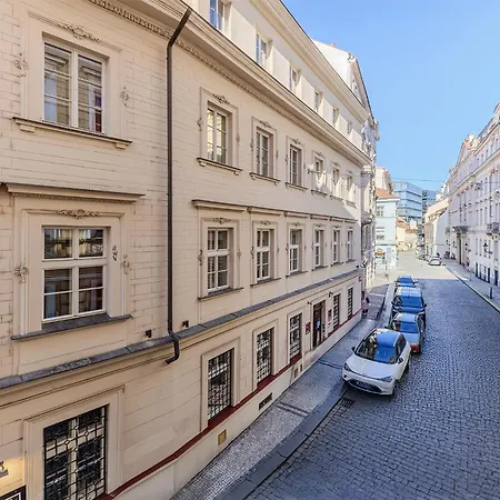 Old Town Narodni Ac Parking *