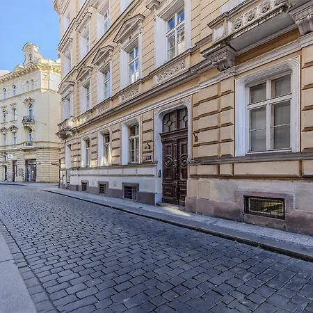 Old Town Narodni Ac Parking